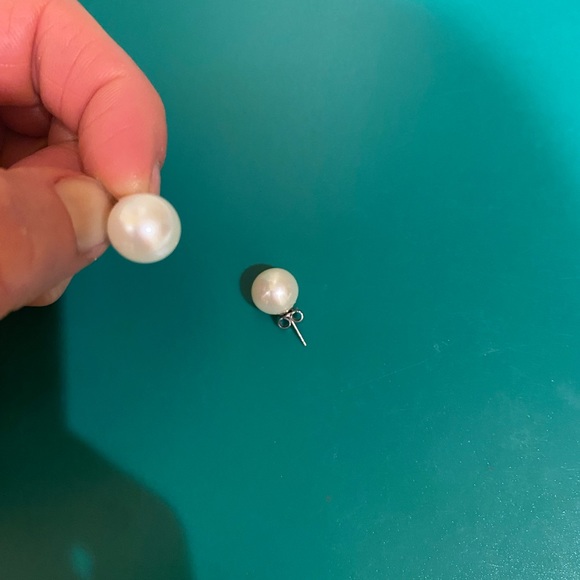 Real pearl earrings - Picture 2 of 3